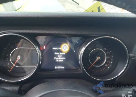 2019 Jeep Wrangler Unlimited Sahara 4X4 from USA, damaged, VIN 1C4HJXEN0KW504514